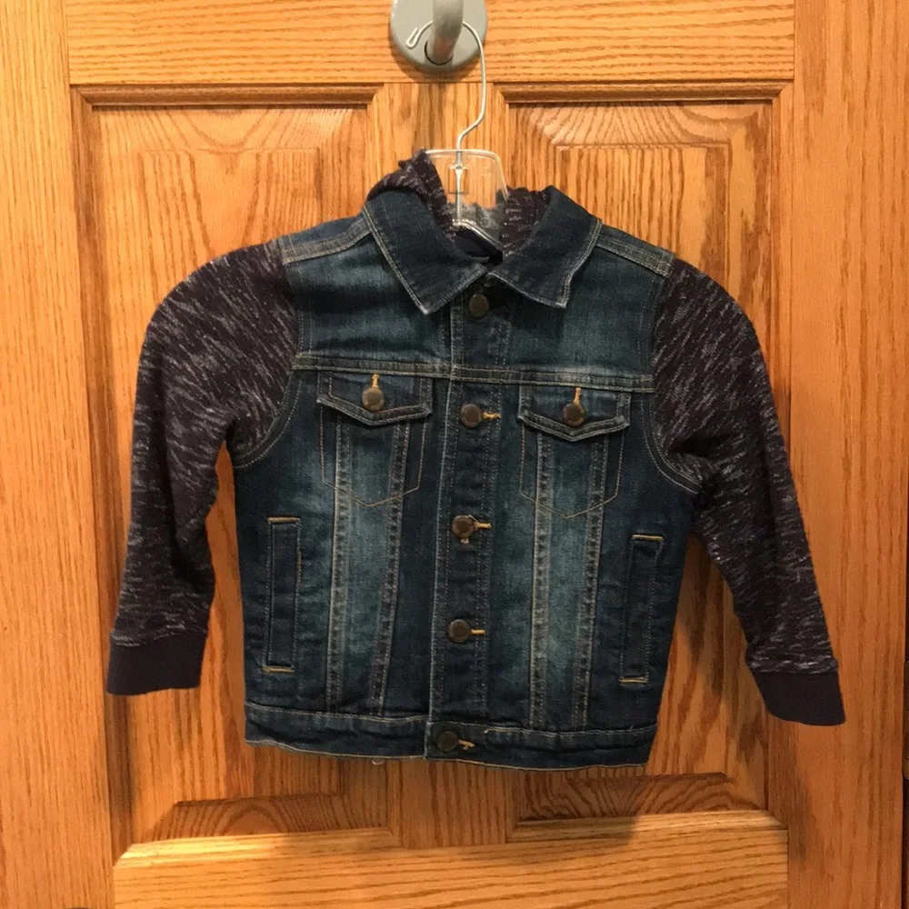 Buffalo Bills Football Denim Jacket - Picture 3 of 3